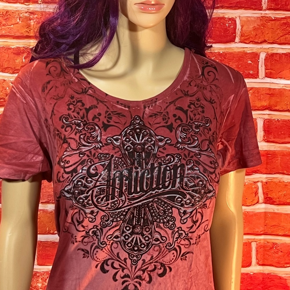 Affliction Women's Short Sleeve Tee in Burgundy with Black Graphic